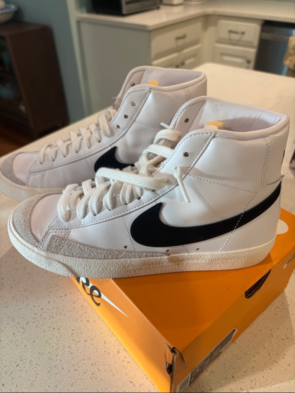 Nike White High-Top Sneakers Blazer Mid 77'